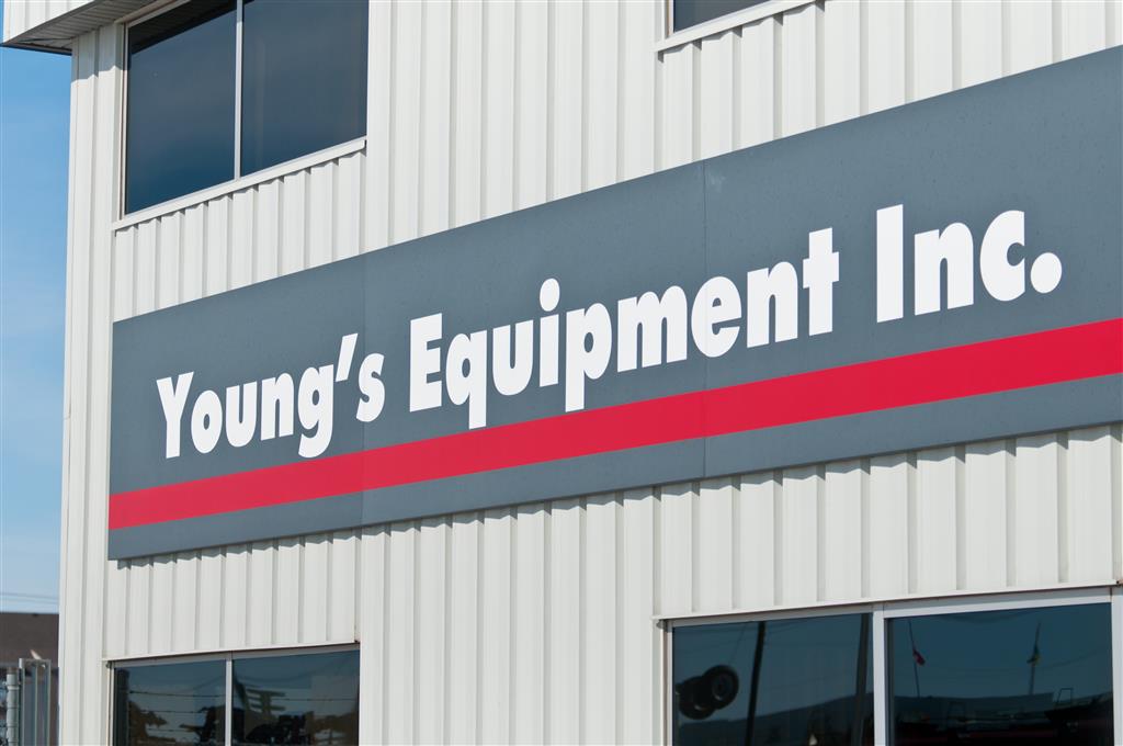 Young's Equipment Regina